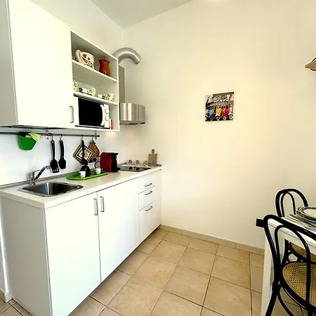 Rosa's House - Zona Ospedaliera קליארי